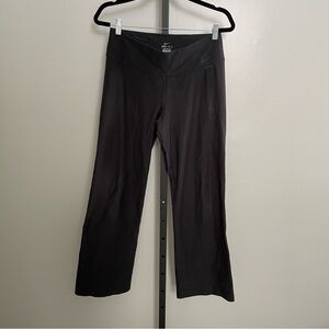 Nike Black Wide Leg Flared Yoga Pants Size Medium